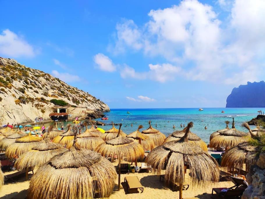 Tranquilo Apartamento Con Vistas Al Mar. ポルト・ダルクディア エクステリア 写真